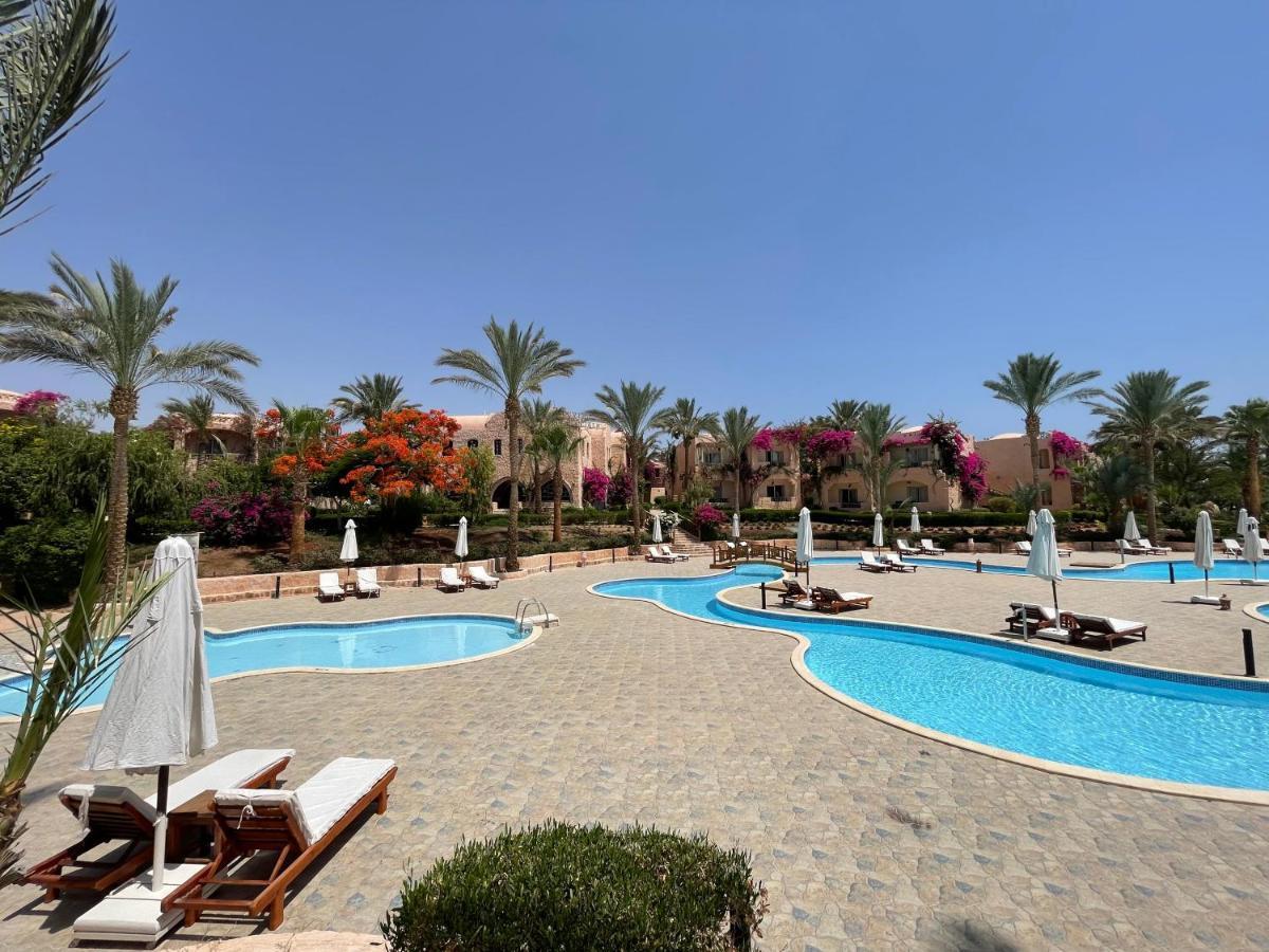Blue Lagoon View Resort & Spa Marsa Alam Exteriör bild