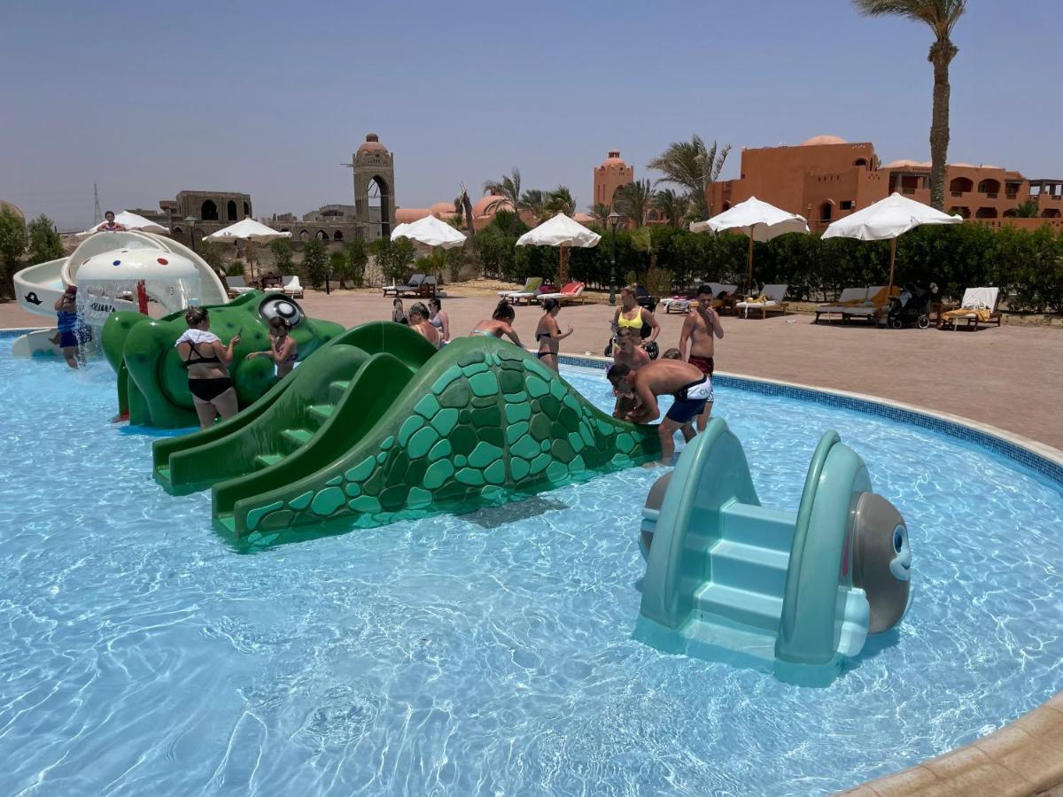 Blue Lagoon View Resort & Spa Marsa Alam Exteriör bild